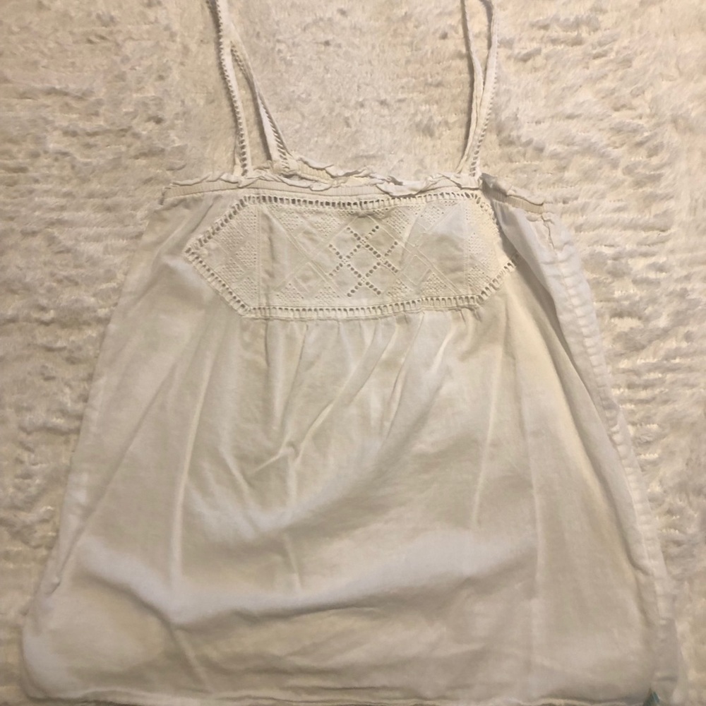 Hollister white top